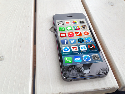 Free iPhone 5s Mockup download free ios iphone mockup psd smart object