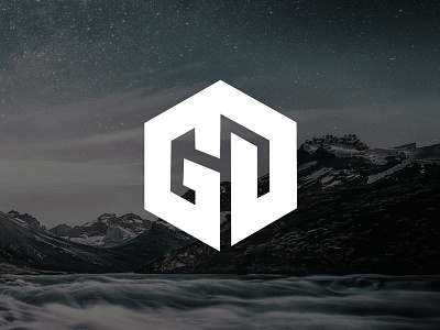 G + D monogram logo