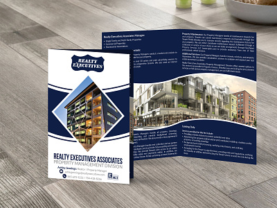 BI-FOLDS ads advertising beauty bi fold brochures branding brochures center fold consulting education graphic design gym designing handouts leaflets medical modern print design professional realestate sports wellness