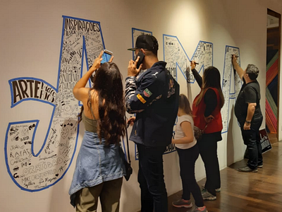 Collaborative lettering process