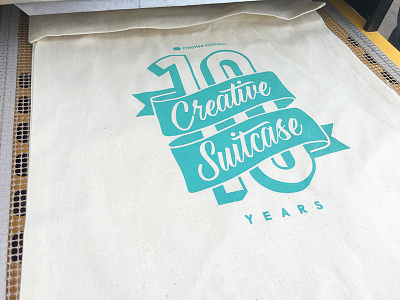 Creative Suitcase 10 Year Tote Design