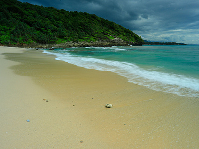 Relaxing Sounds of Waves - Tropical Beach Relaxation