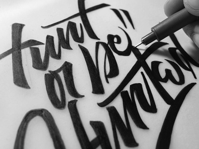 Hunt brushletters brushpen freestyle handtype handwriting imperfection lettering letters type type is power