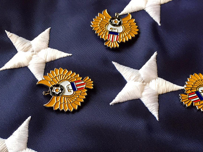 Egg-le Pin america breakfast design eagle egg pin stars