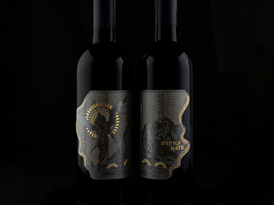 Devils Gate wrap-around bordeaux label