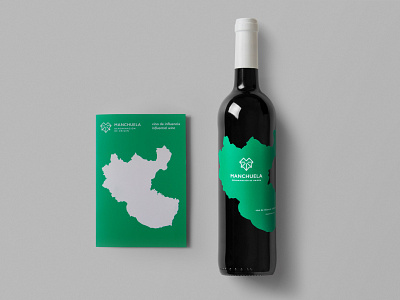 Manchuela branding graphic design logo packaging wine label