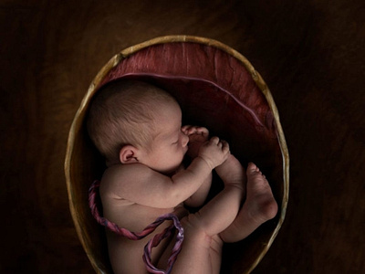Does a Baby Stay in One Position in the Womb? vertex womb