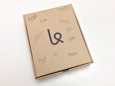 Shipping Karma box cardboard design hotspot inlay karma packaging wifi