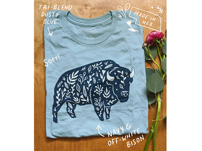 Blue floral bison T-shirt