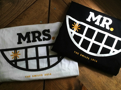 Mr. & Mrs. Smiles illustration tshirt wedding