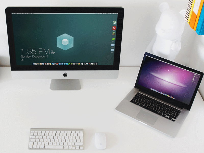 Workspace Mockup Animation mock up psd showcase