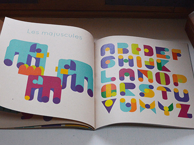 Huhu alphabet book design elephant graphism huhu typo typographie typography