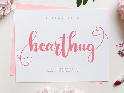 Hearthug | Calligraphy typeface