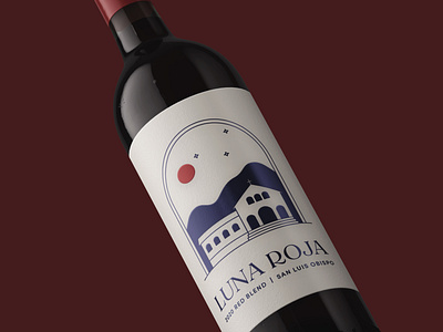 Luna Roja Wine Label