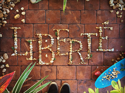 Liberté Lettering