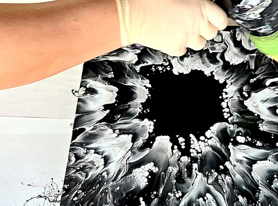 Black and White Starburst ~ Paint and Water only! abstract acrylic acrylic paint art design dutchpour fluid art paintings pouring stayhome tutorial