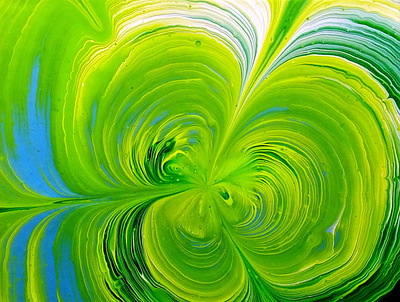 Shamrock ☘️~ Happy St. Patrick's day! ~ Split cup acrylic pour p acrylic acrylic paint art design fluid art paintings pouring shamrock stayhome tutorial
