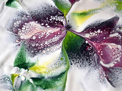 Simple Acrylic Pour Flower Painting By Fiona Art On Dribbble