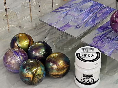 HOW TO Seal Christmas ornaments and Acrylic pour painting ~ DIY