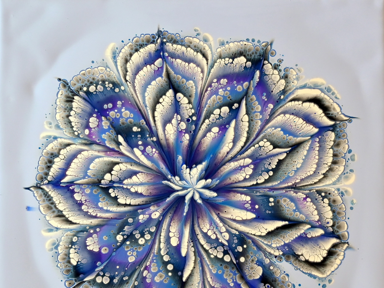 VIDEO: Testing Iridescent Acrylic Paint - Flourish Flower Art