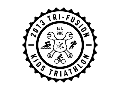 Tri Fusion Tshirt badge bike circle din est established gear run seal swim triathlon wrench