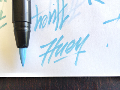 Huey **VIDEO** .inc brush pen calligraphy cursive hand drawn lettering signature sofia
