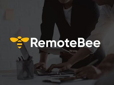 RemoteBee bee bee logo bird logo brand idenitity branding business logo design honey illustration lettermark logo minimalist minimalist logo remote vector yellow