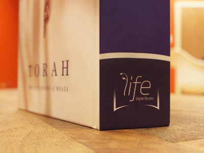 The Torah (Bible) - Life Style Books