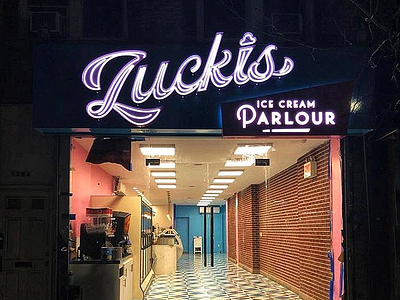 Zuckis Sign ice cream lettering sign signage type