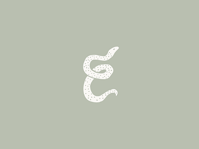 E brandmark e green illustration monogram reptile snake