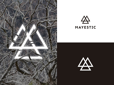 Mayestic branding fantastic fantasy geometry gradient logo logodesign logomark magic magico minimal mistic triangle wizard