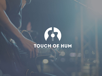 Touch of HUM logo