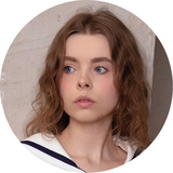 Ana F.
