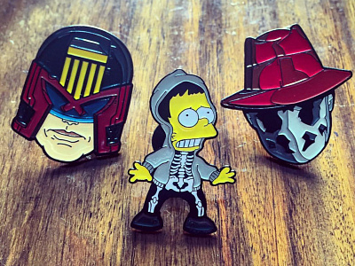 Rorschach and Judge Dredd pin 📍