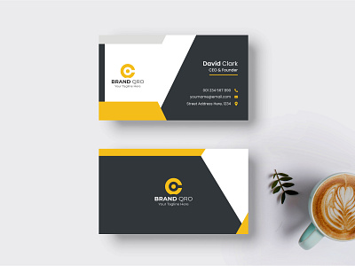 Corporate modern busienss card template with clean design creative