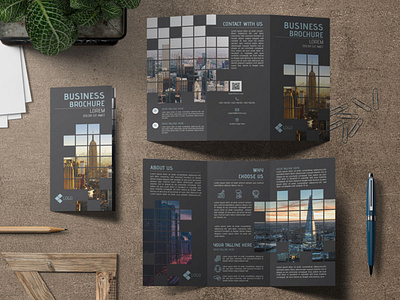 Artistic Architectural Tri Fold Brochure Design