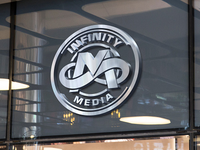 infinity media mockup glass