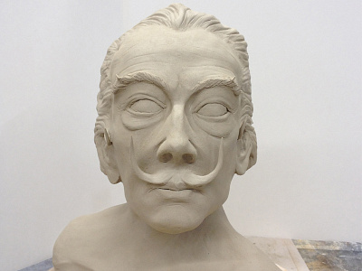 Dali' Front