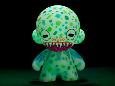 Munny illustration toy vinyl