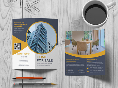 Corporate Bi-Fold Brochure Design