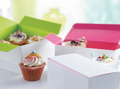 CUSTOM CUPCAKE BOXES graphic design