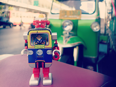 Thailand TukTuk TinBot designertoy robot tinbot toy