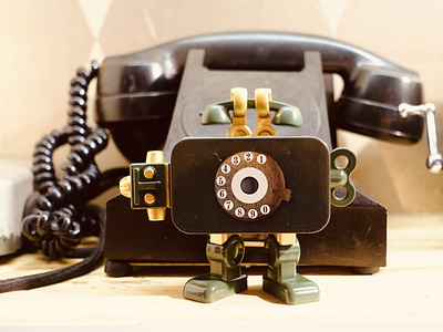 Vintage Phone TinBot