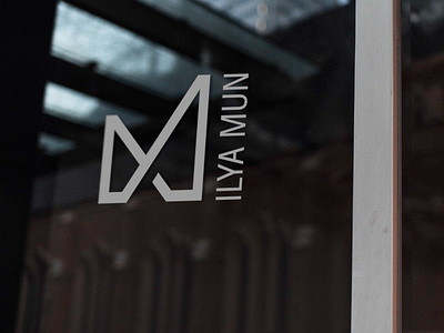 ILYA MUN Logotype