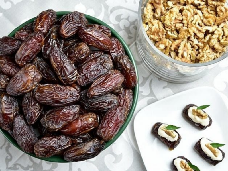 Dates 25. Medjool Dates Израиль. Medjool Dates что это. Al Rashed Medjool jampo Dates. Dattel Fruit.