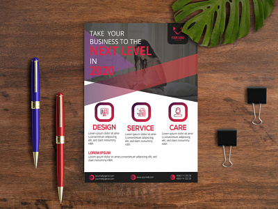 CREATIVE & MODERN CORPORATE BUSINESS FLYER TEMPLATE