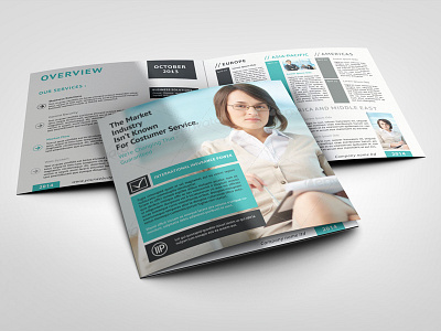 Square Bi-Fold Brochure Mock-Ups