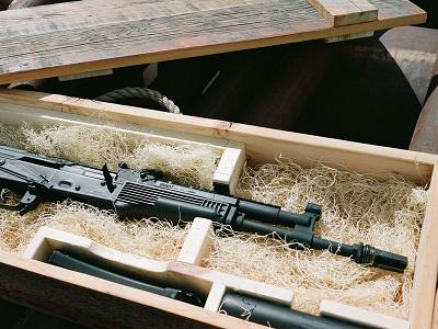 Crate Packaging - SilencerCo Summit crate design gun natural packaging wood