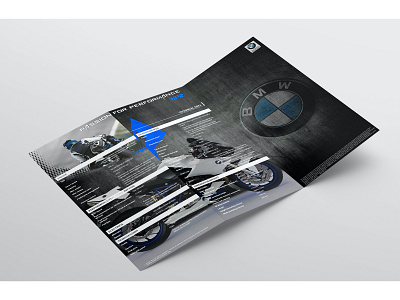 Z_Fold_Flyer_BMW branding