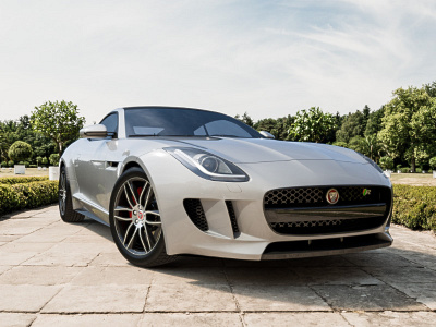 Jaguar F-TYPE R